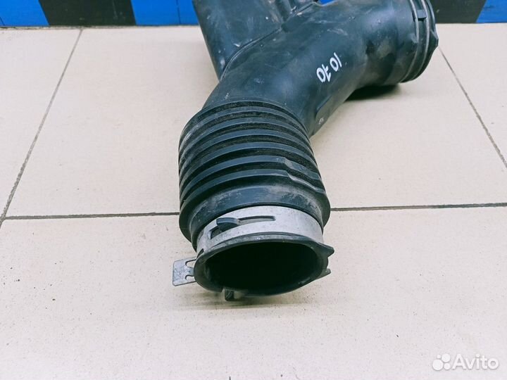 Патрубок воздушного фильтра RAV 4 2013