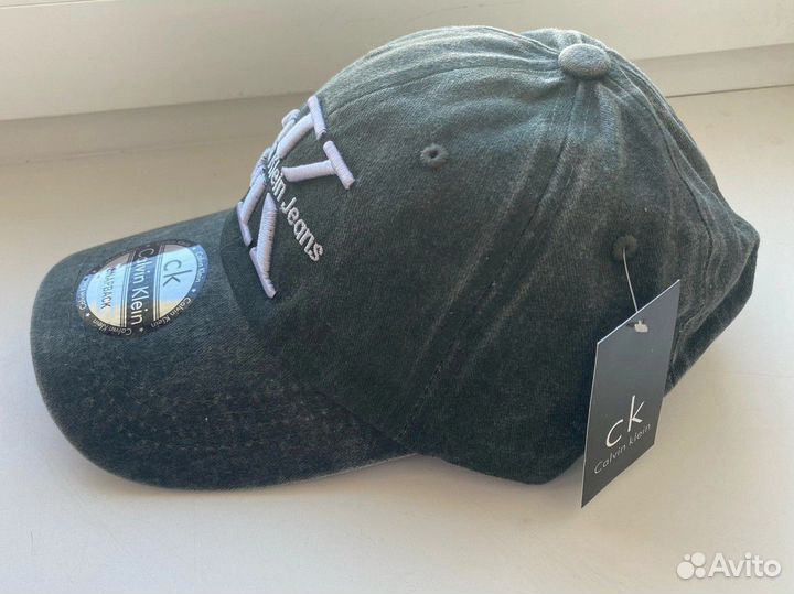 Бейсболка Calvin Klein