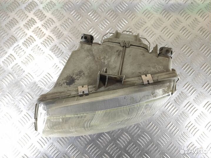 Фара левая Vito 1996-2003