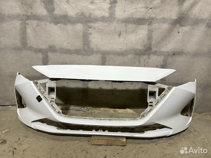 Бампер передний Hyundai Solaris 2 рестайл арт604