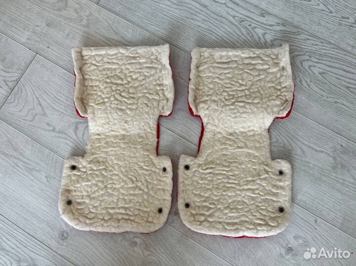 Муфты-варежки на детскую коляску с овчиной