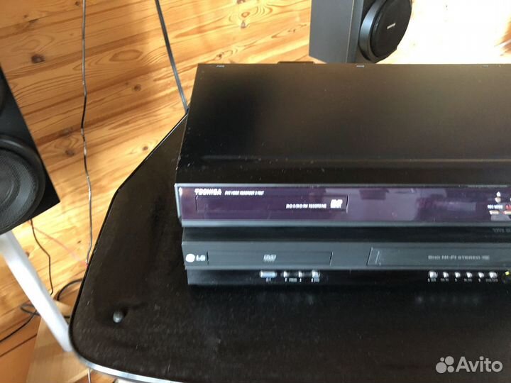 Видеомагнитофон & DVD (Combi) LG 3850R