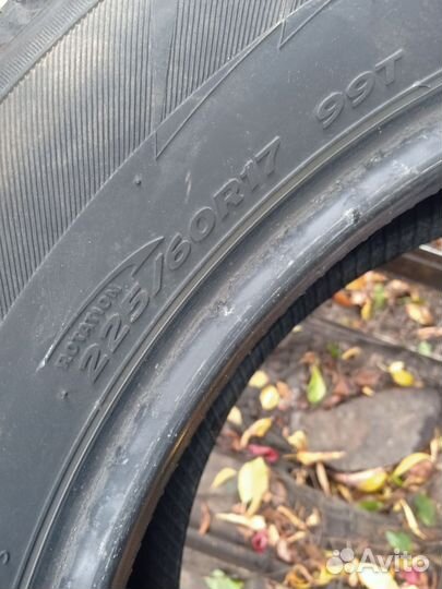 Hankook Winter I'Pike W409 225/60 R17