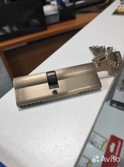 Ручки и замки на китайские двери