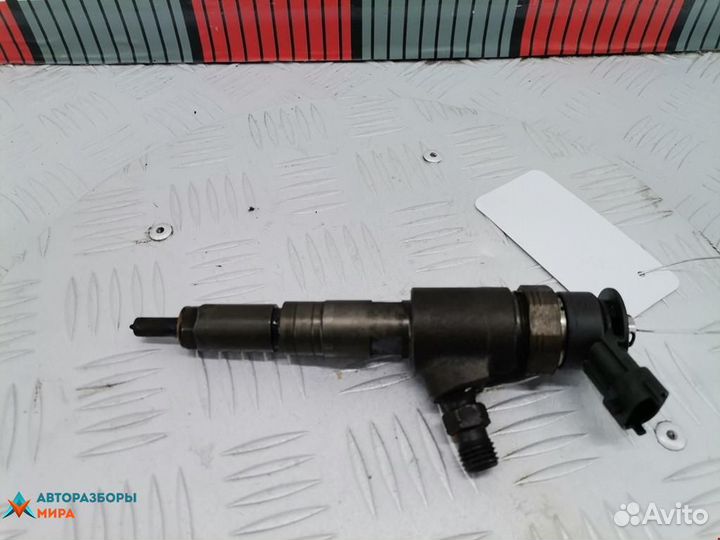 Форсунка Peugeot 307 2005 1980K2