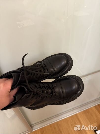 Ботинки женские