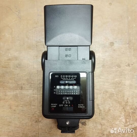 Мф компьютерная зум-вспышка soligor MZ-30 AT