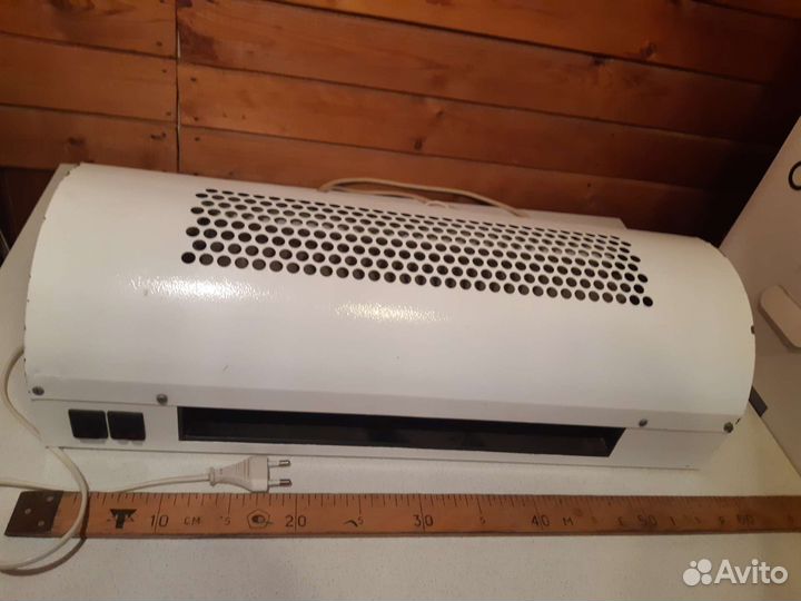 Тепловентилятор настенный