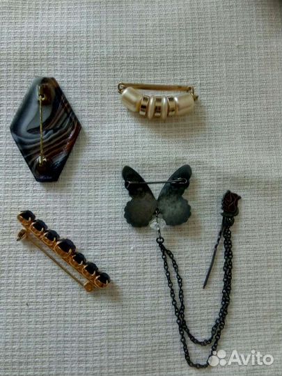 Брошь брошка