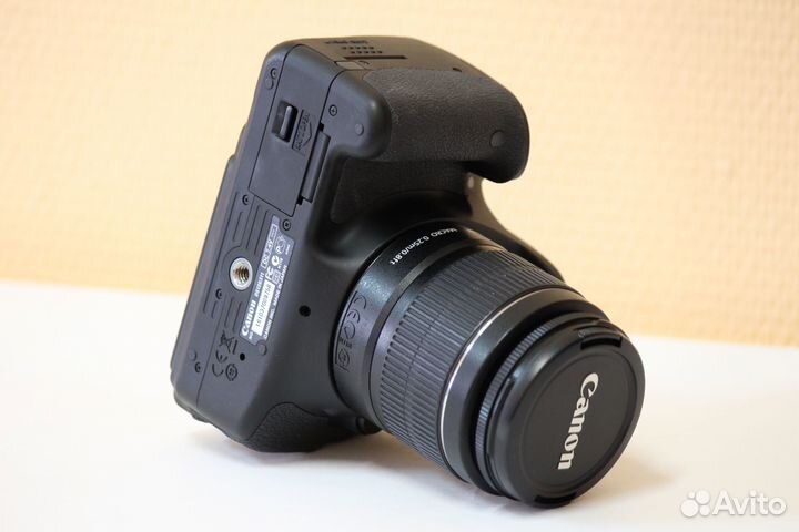 Canon 600D(18-55mm+Бленда) +32гб+Бат/Ручка+Сумка+