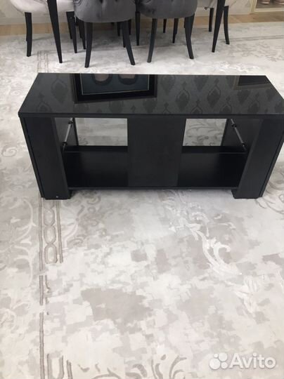 Тумба под телевизор