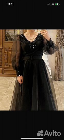 Вечернее платье