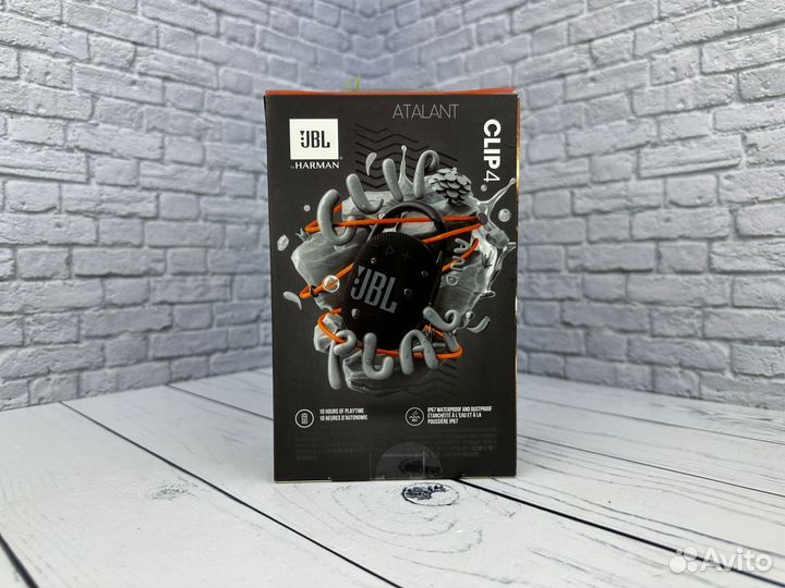 Портативная колонка JBL Clip 4