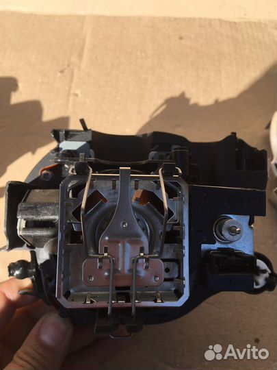 Линзы в фары Audi Q3