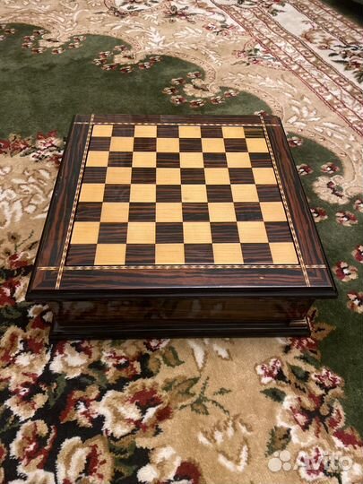 Шахматная доска без фигур