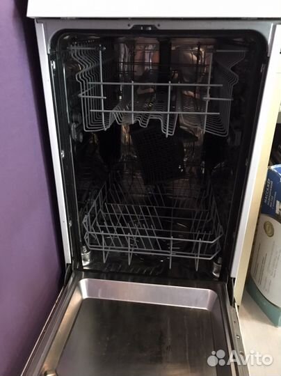 Посудомоечная машина Electrolux 45