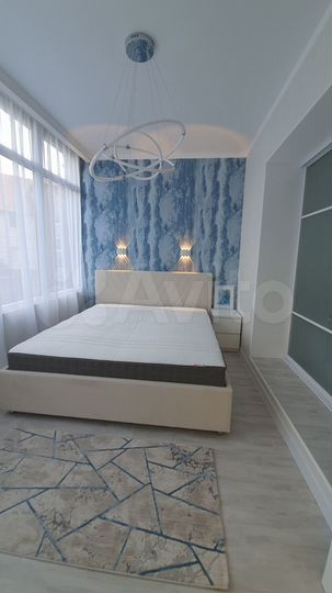 3-к. квартира, 96 м², 3/21 эт.