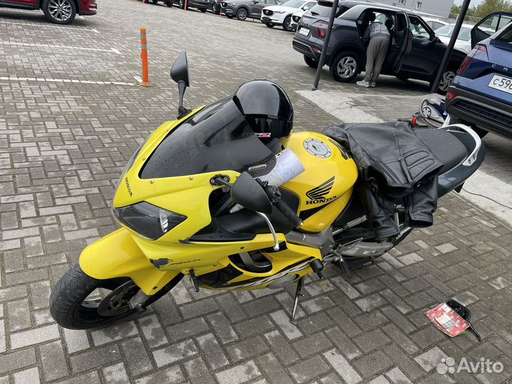 Honda CBR 600 f4i