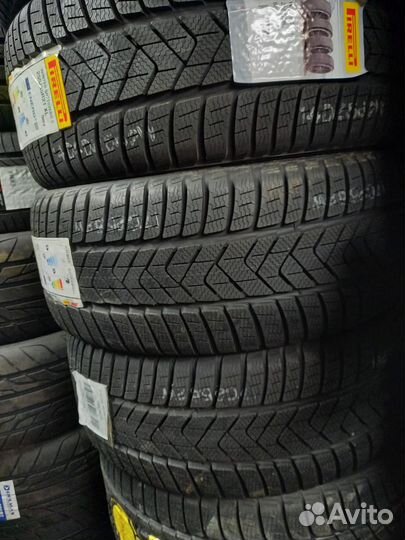 Pirelli Winter Sottozero 3 255/35 R21 и 285/30 R21