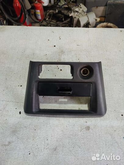 Рамка магнитолы mitsubishi lacner 7