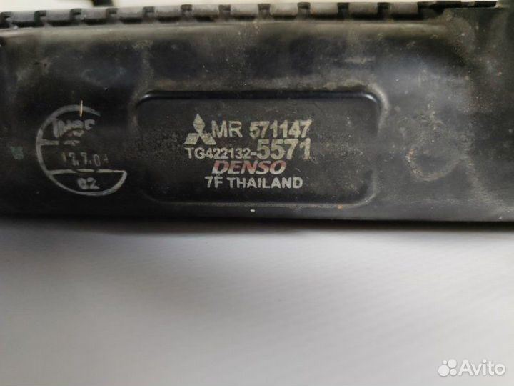 Радиатор охлаждения Mitsubishi Pajero Sport K94W