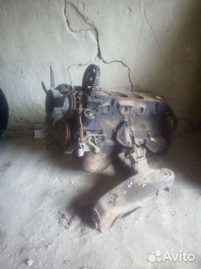 Блок двигателя в сборе Опель-рекорд 20s