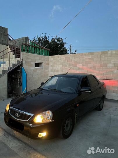 Капот приора