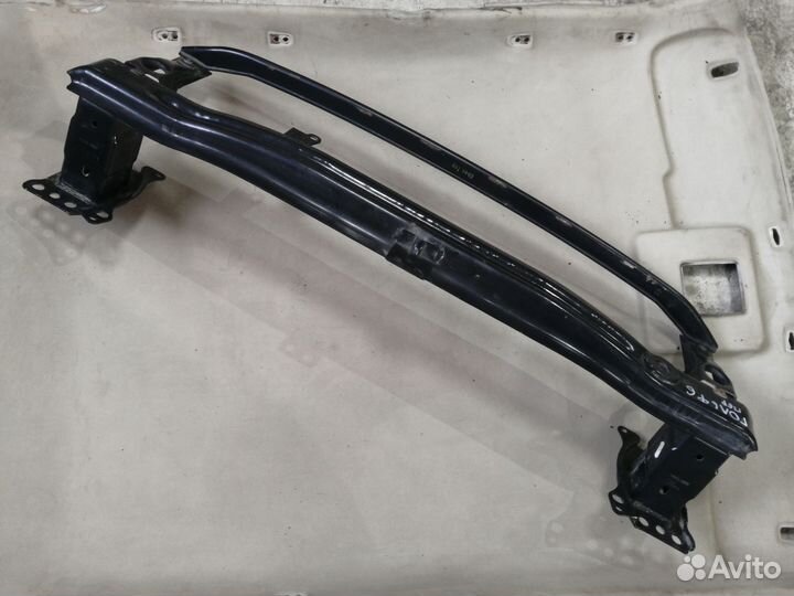 Усилитель переднего бампера VW Golf VI 2009-2013