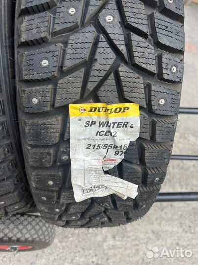 Dunlop SP Winter Ice 02 215/55 R16