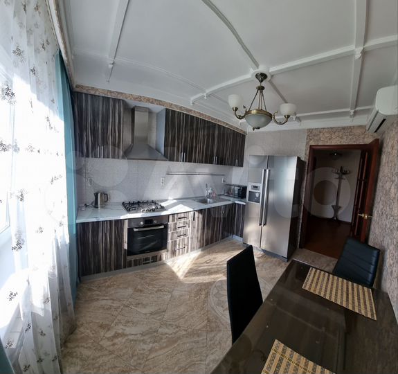 2-к. квартира, 52 м², 5/10 эт.