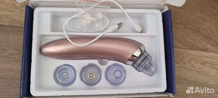 Массажер лица, вакуум от чёрных точек