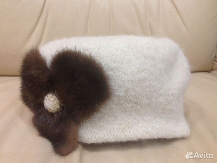 Головные уборы женские