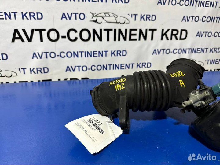 Гофра воздушного фильтра Toyota Noah AZR60 1AZ