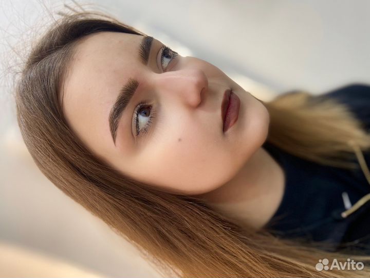Коррекция бровей