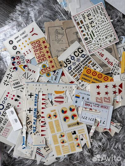 Наклейки на авиамодель