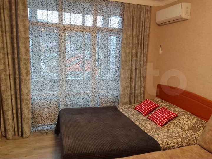 1-к. квартира, 38 м², 4/4 эт.