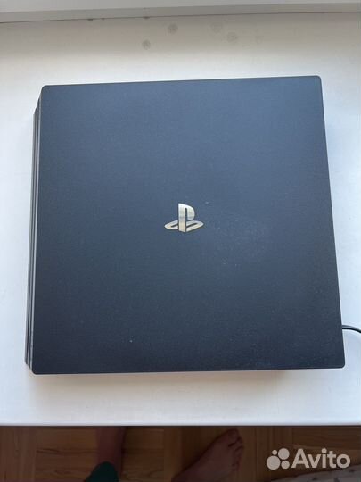 Sony PS4 pro 1tb