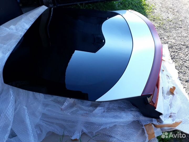 Дверь toyota prius prime 2016-2022