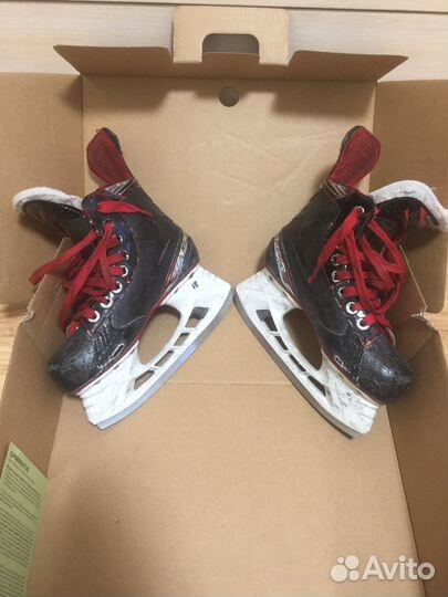 Хоккейные коньки bauer vapor 2,7x JR размер 1,5 EE