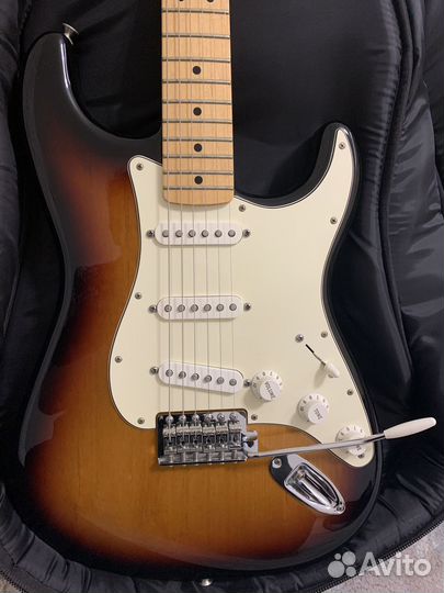 Электрогитара Fender Stratocaster (Made in Mexico)
