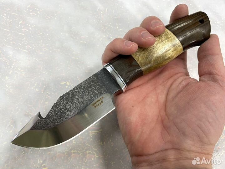 Шкуросъёмный нож Клык, 95х18, карельская береза, в