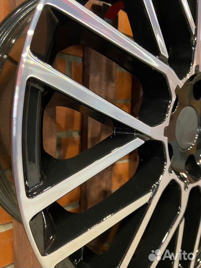 Replica momo R17 5*114.3 Renault Duster/Arkana BD