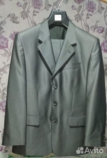 Костюм мужской