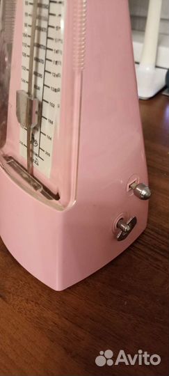 Метроном механический