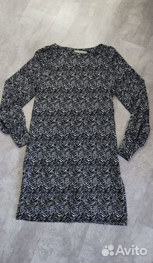 Стильное платье