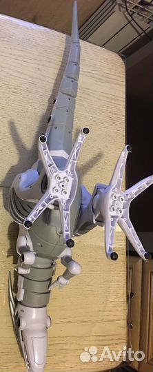 Динозавр игрушка