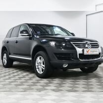 Volkswagen Touareg 2.5 AT, 2007, 135 308 км, с пробегом, цена 960 000 руб.