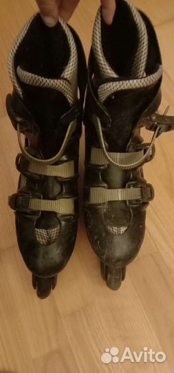 Роликовые коньки