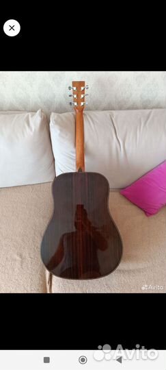 Акустическая гитара тума