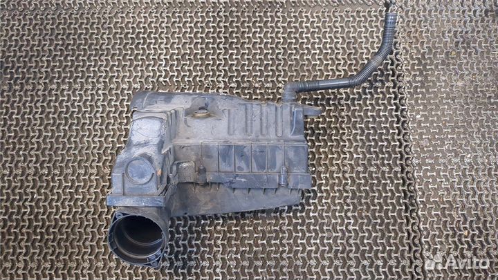 Корпус воздушного фильтра Audi A3 (8PA), 2010